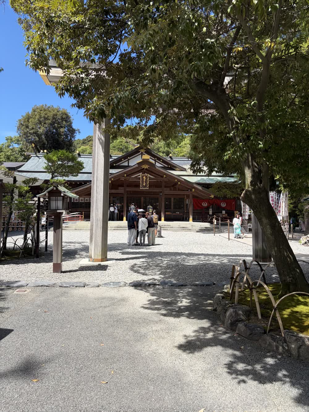 猿田彦神社の境内と社殿